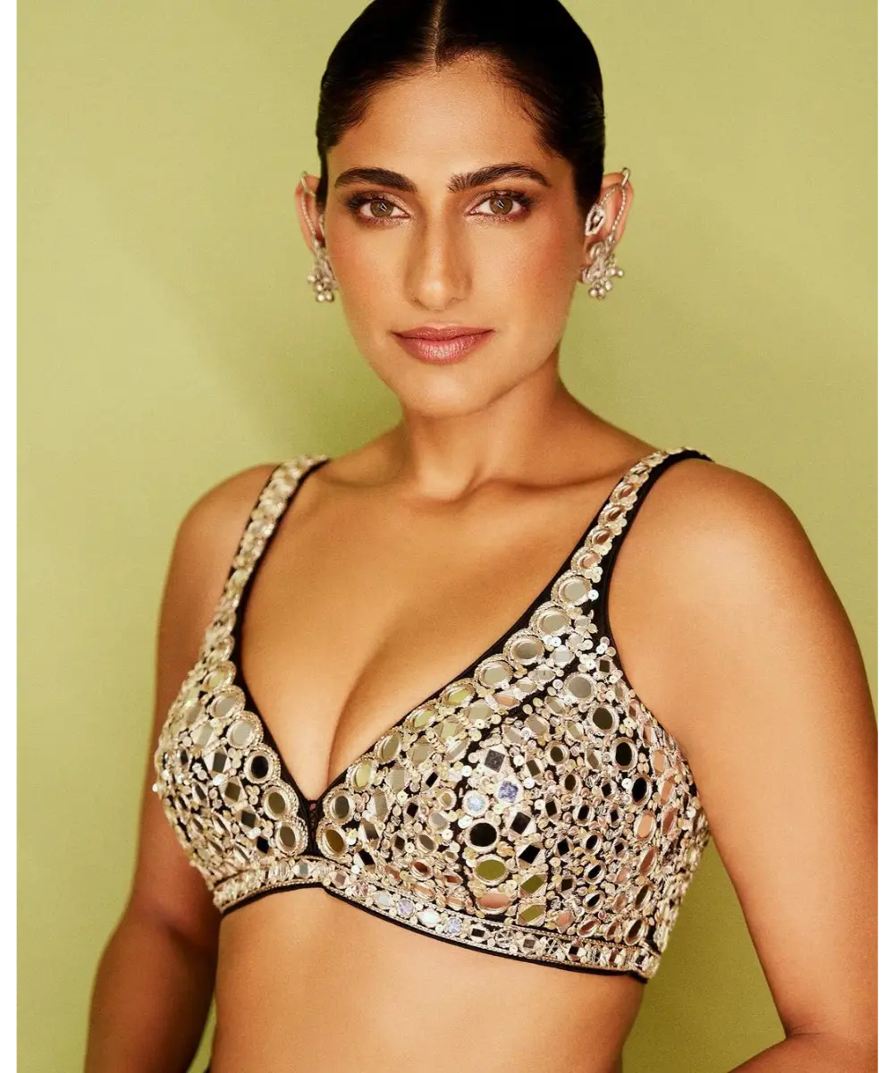 GOPI VAID- Gandhara Skirt Set